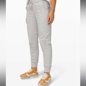 Lululemon studio jogger
